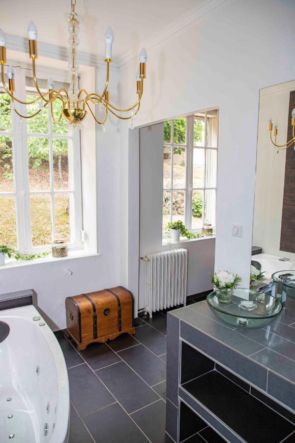 Les Suites De La Domaine Chateau De Fretoy Morlet 외부 사진