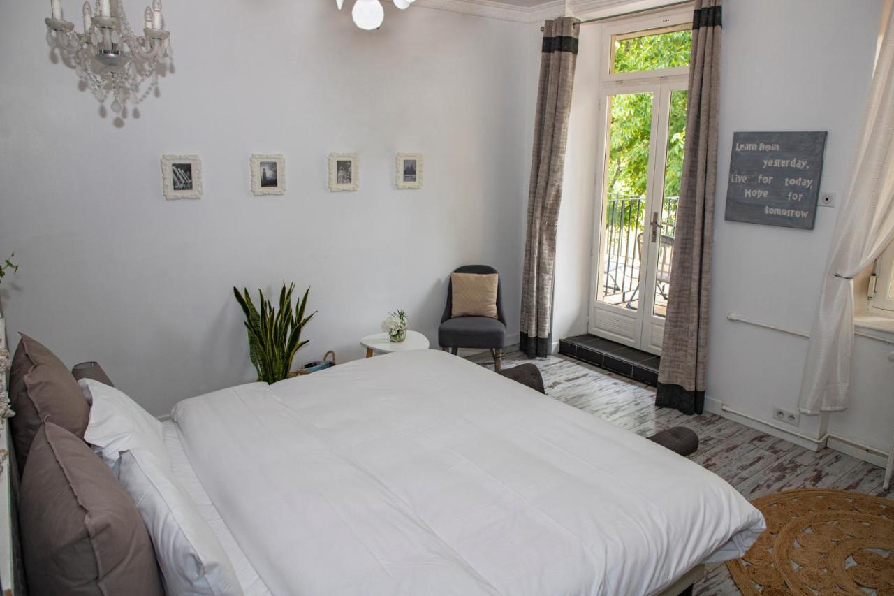 Les Suites De La Domaine Chateau De Fretoy Morlet 외부 사진